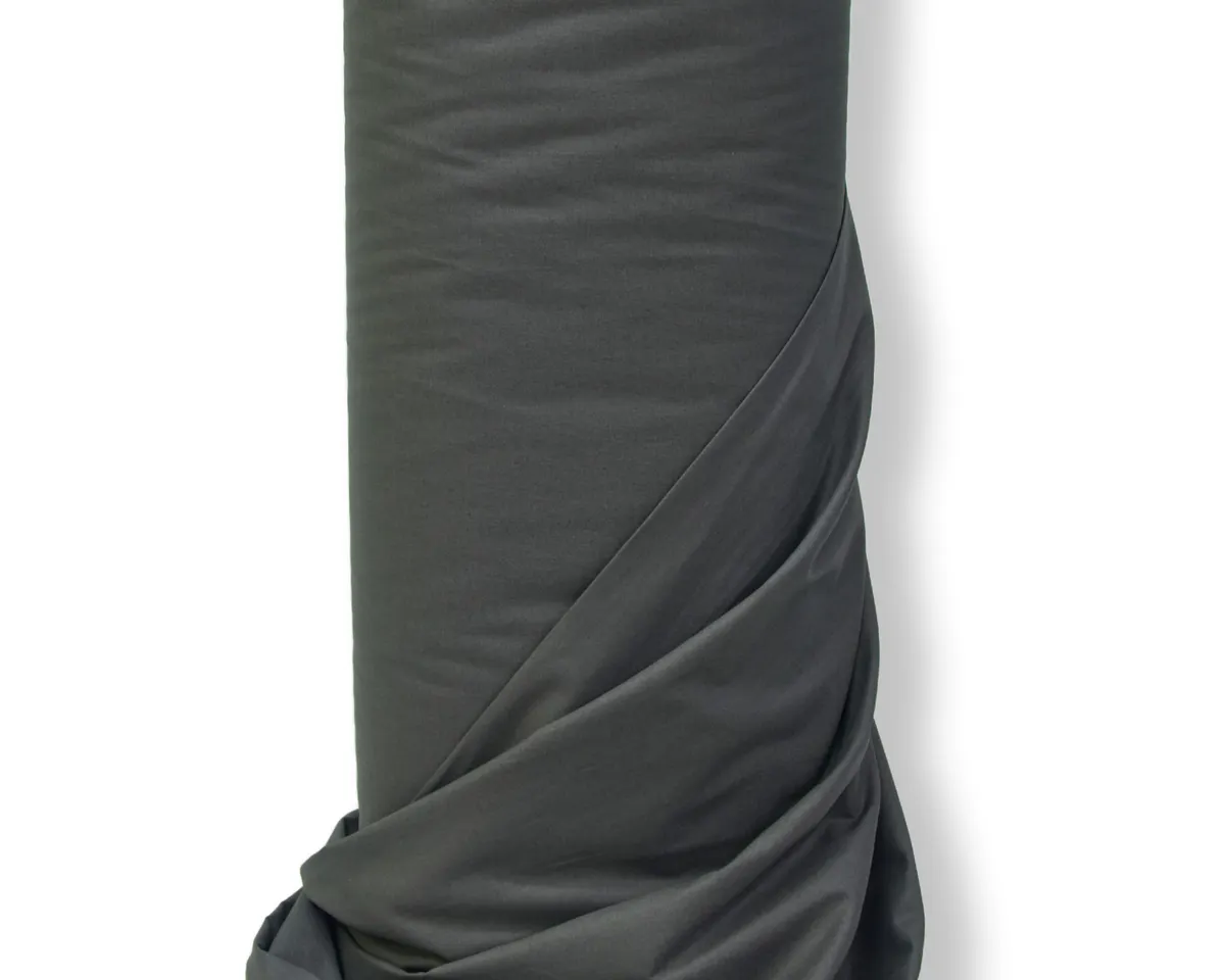 v147 Selonya 63 Poplin