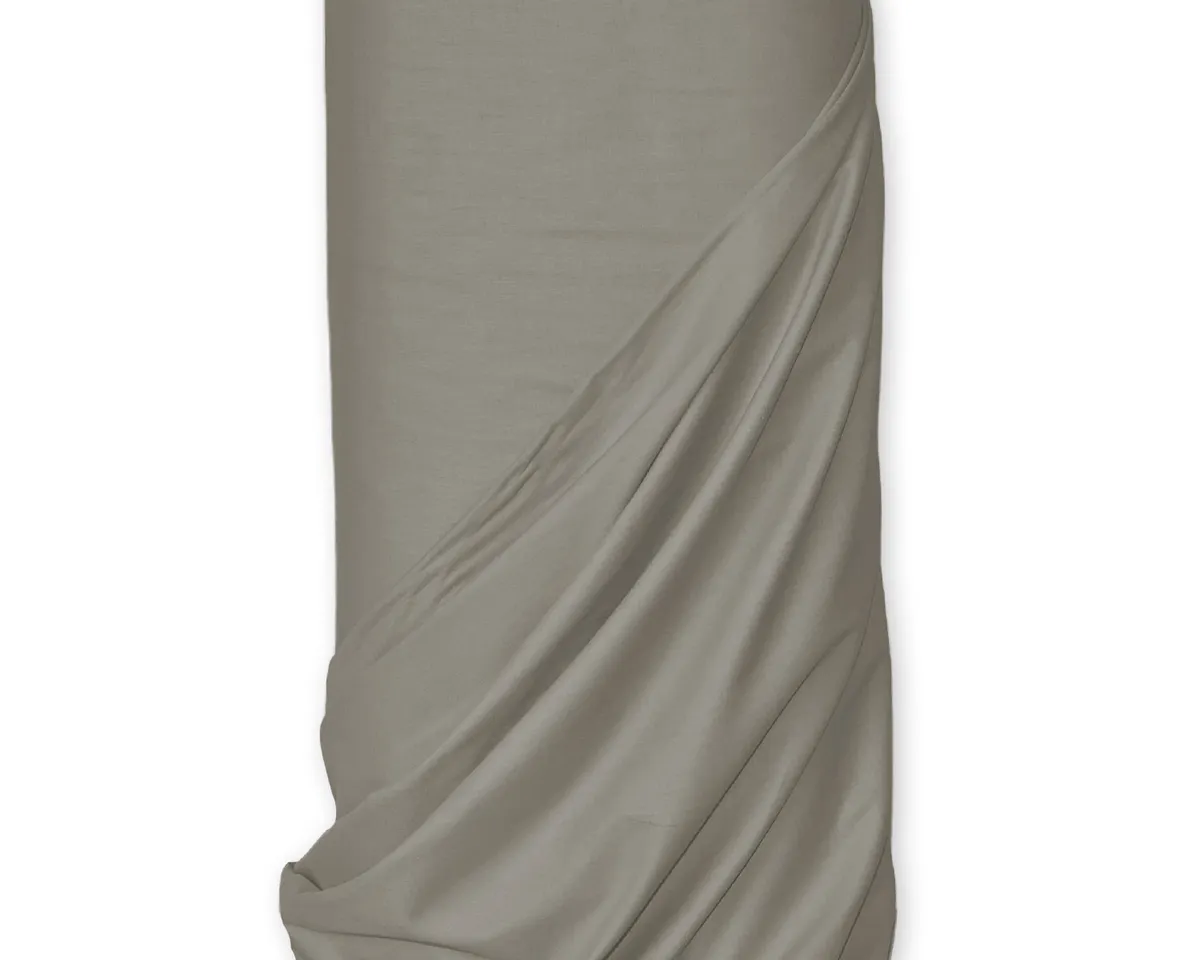 v135 Selonya 63 Poplin
